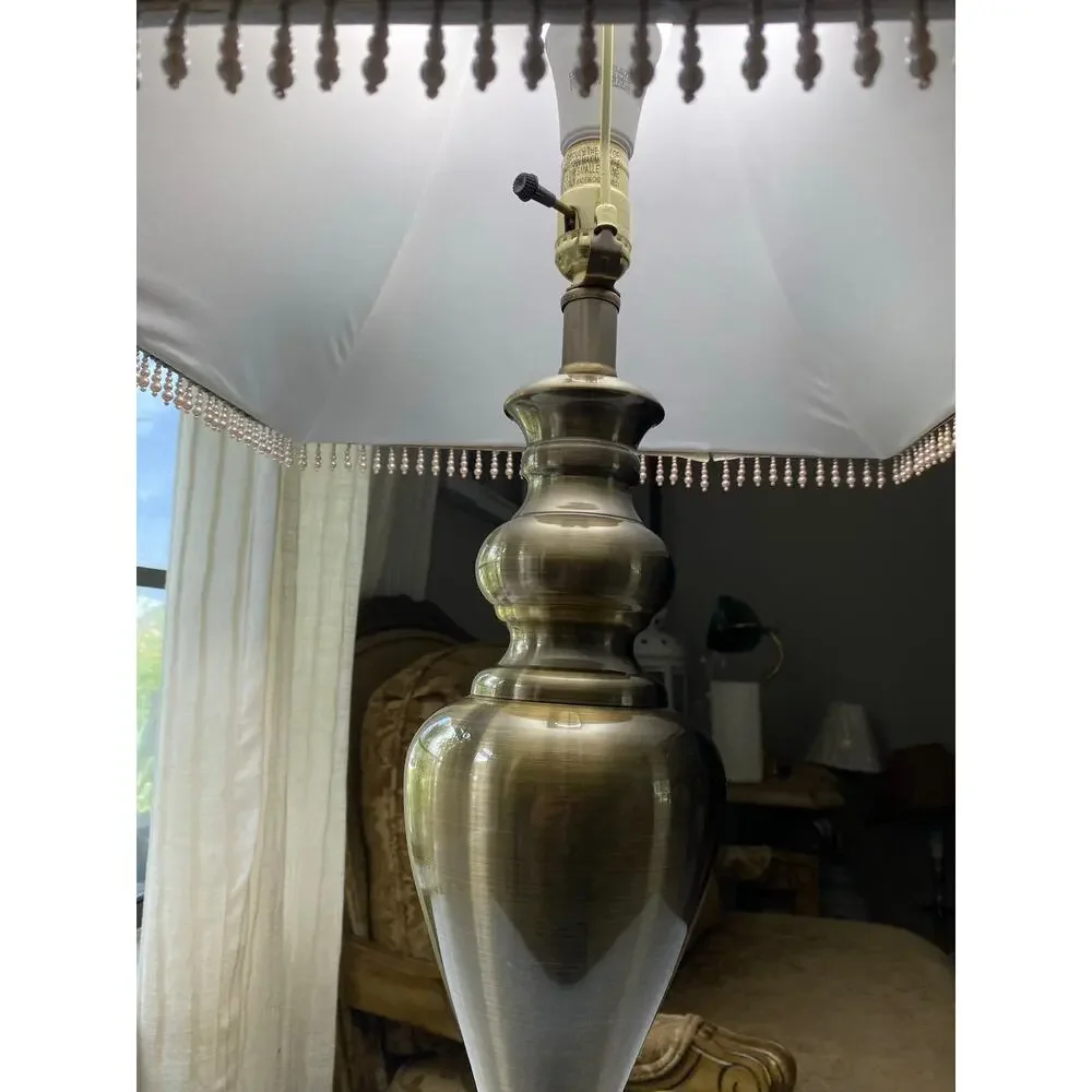 Vintage bottom staple baluster